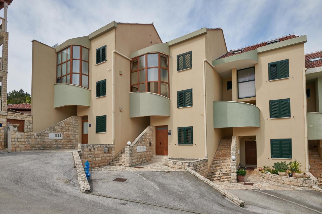 Apartments Lucia تْسافتات المظهر الخارجي الصورة