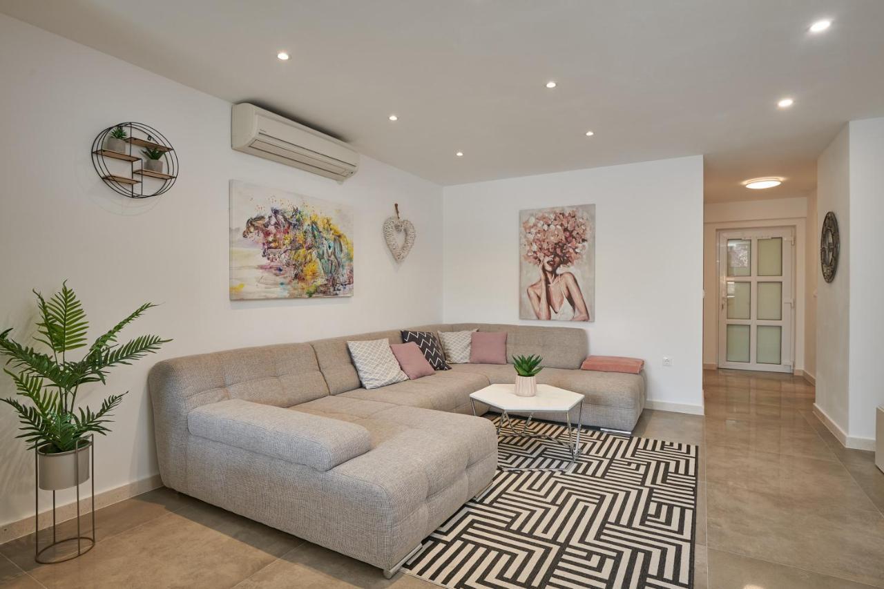 Apartments Lucia تْسافتات المظهر الخارجي الصورة